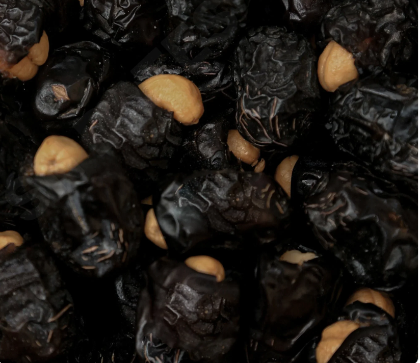 AJWA DATES WITH CASHEW  DATES